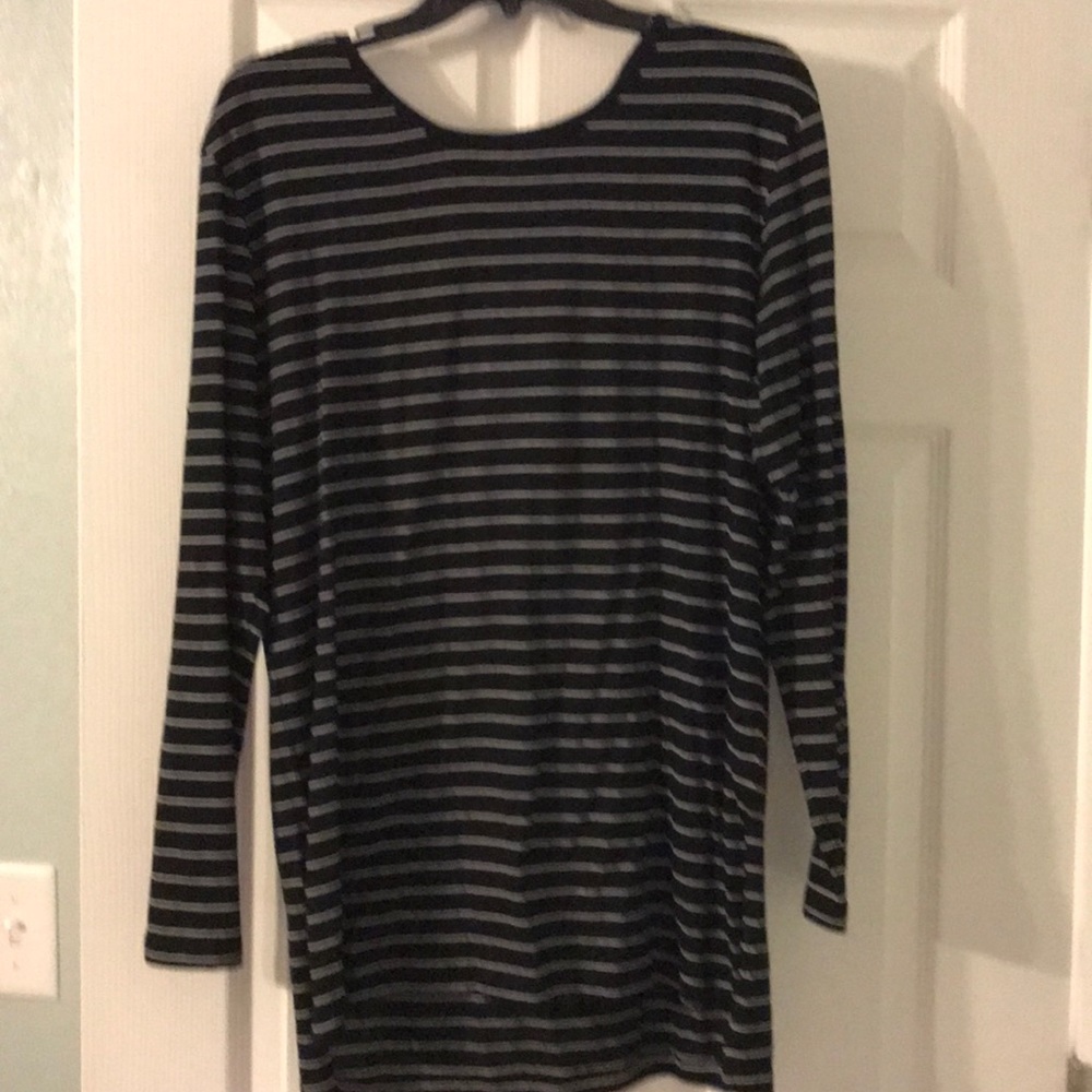BP small striped top